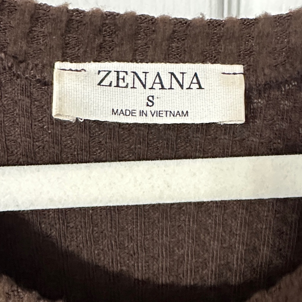 Zenana Outfitters Chocolate Ribbed Knit Tunic Top - Picture 2 of 2